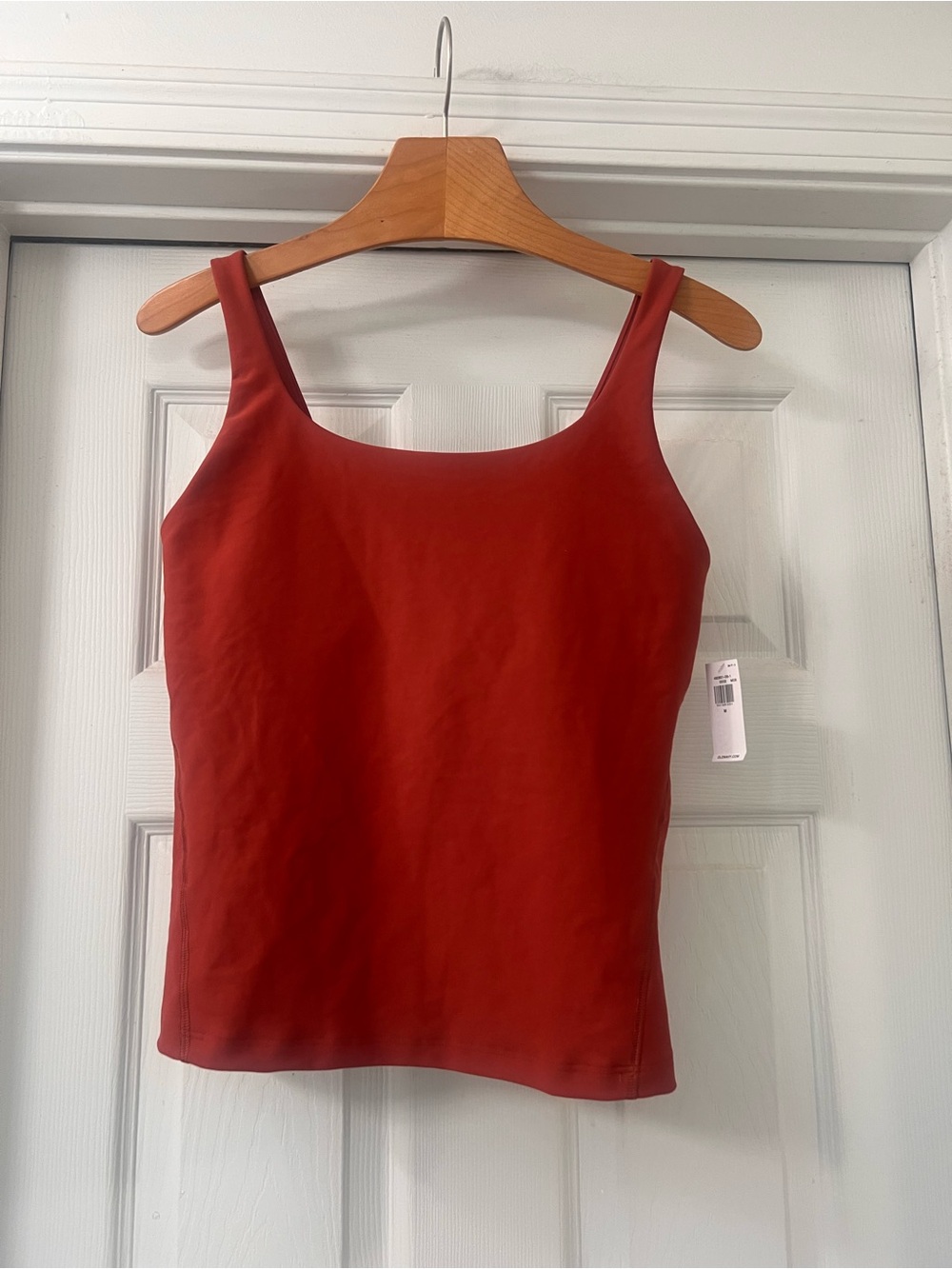 Old Navy Rust Active Sleeveless Tank Top Sz medium NWT
Gym/ Active